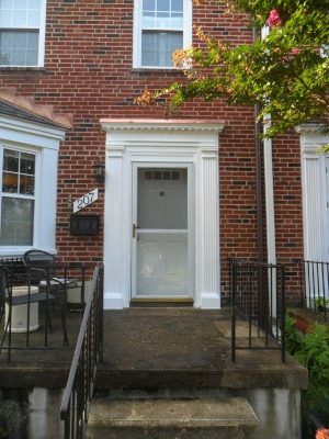 3 Signs You Need a Porch Repair